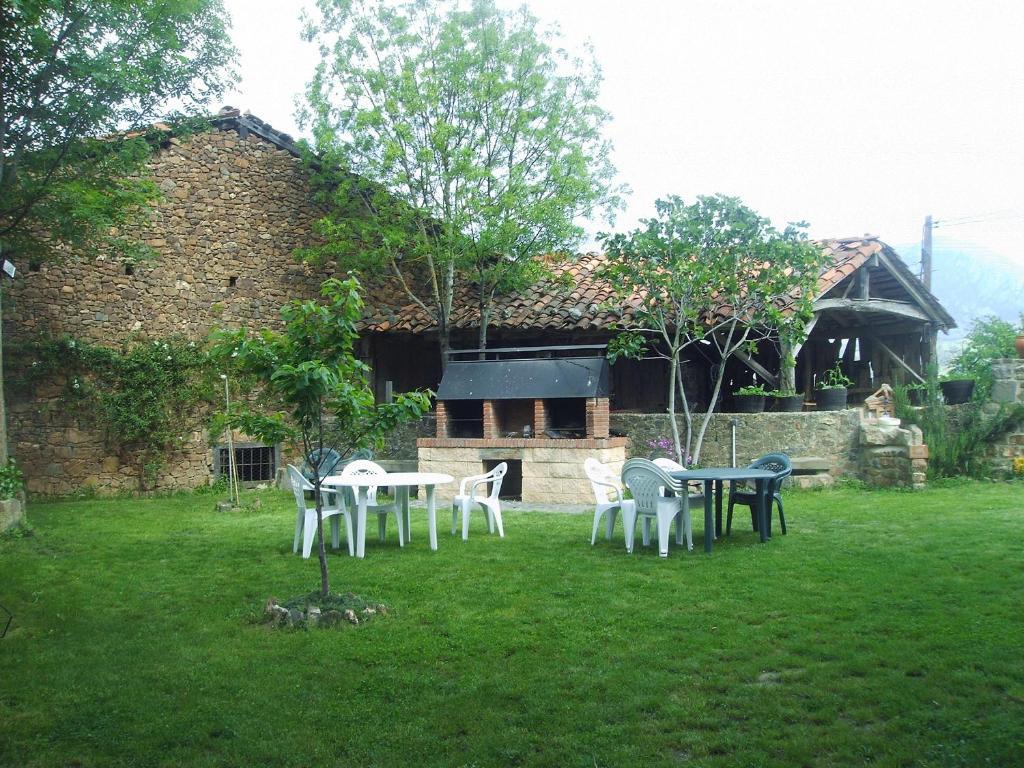 Casa Rural Josefina Aliezo Esterno foto